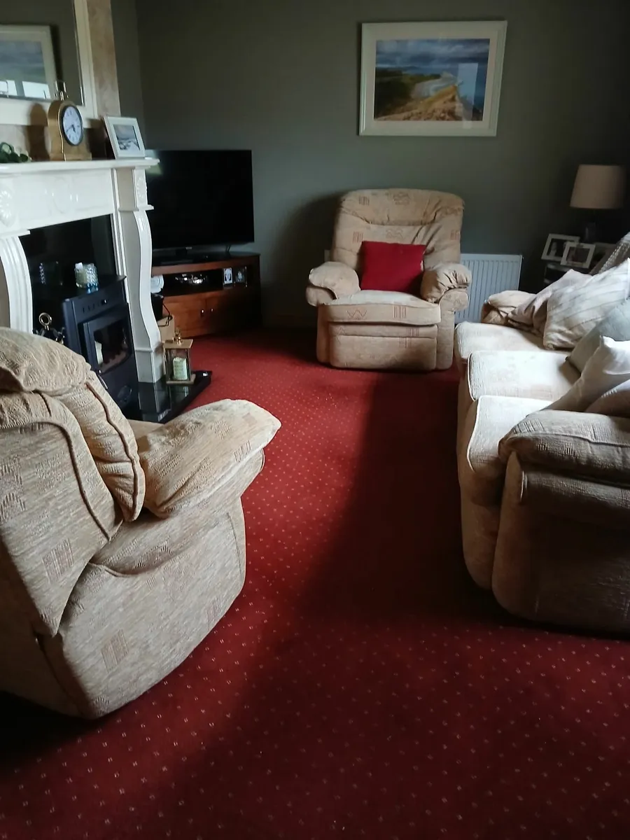 Flooring - Image 4