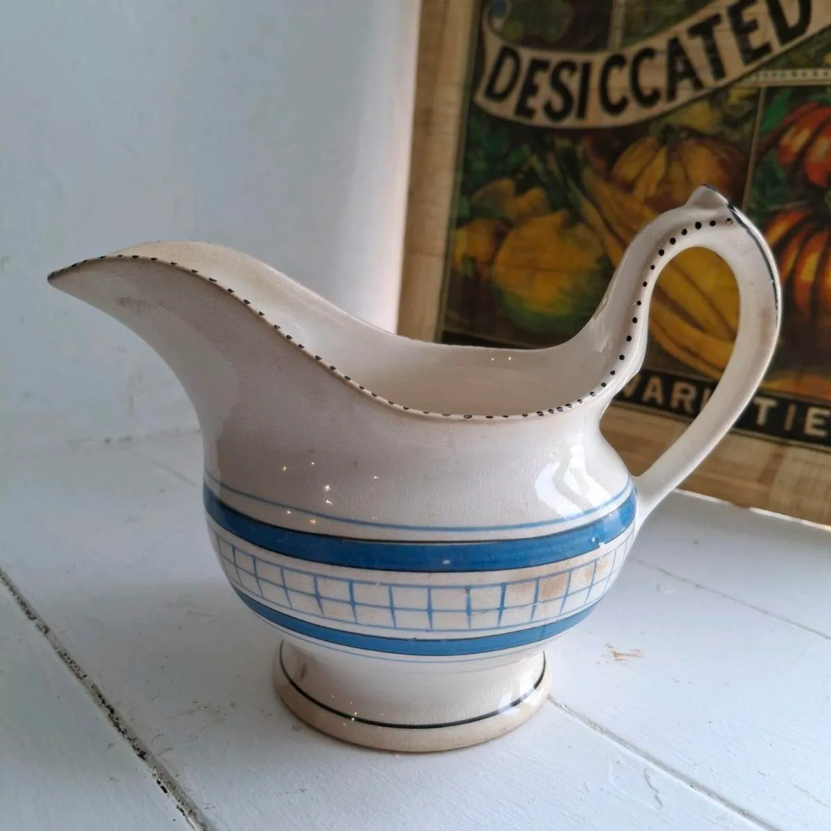 1930's Arklow Gravy Boat/Creamer - Image 1