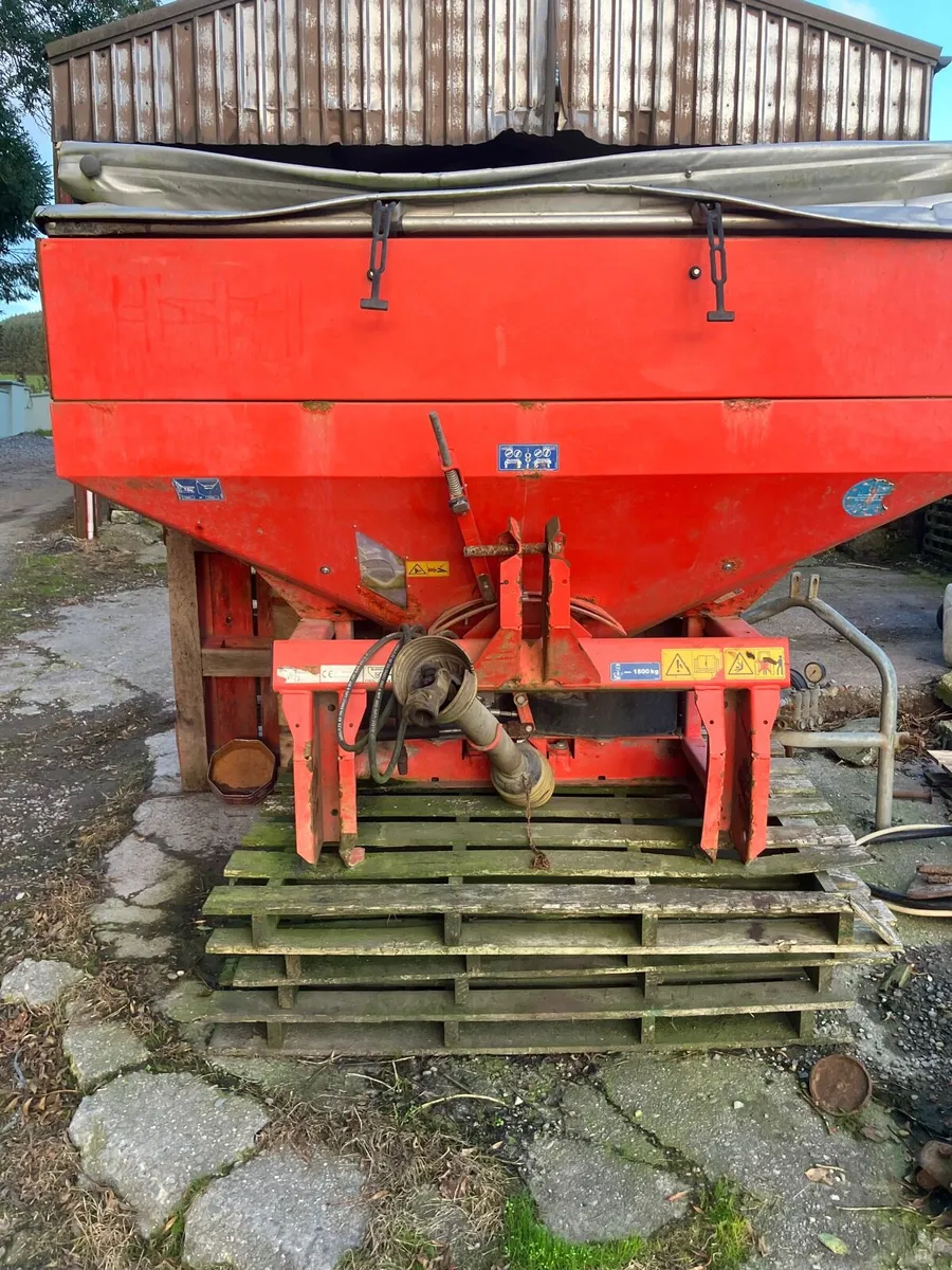 Rauch fertiliser spreader - Image 4