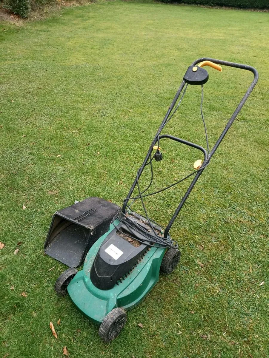 Lawnmower