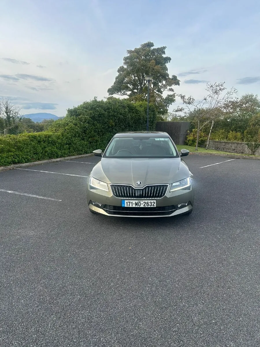 Skoda Superb 2017 2.0L, 150 BHP - Image 2