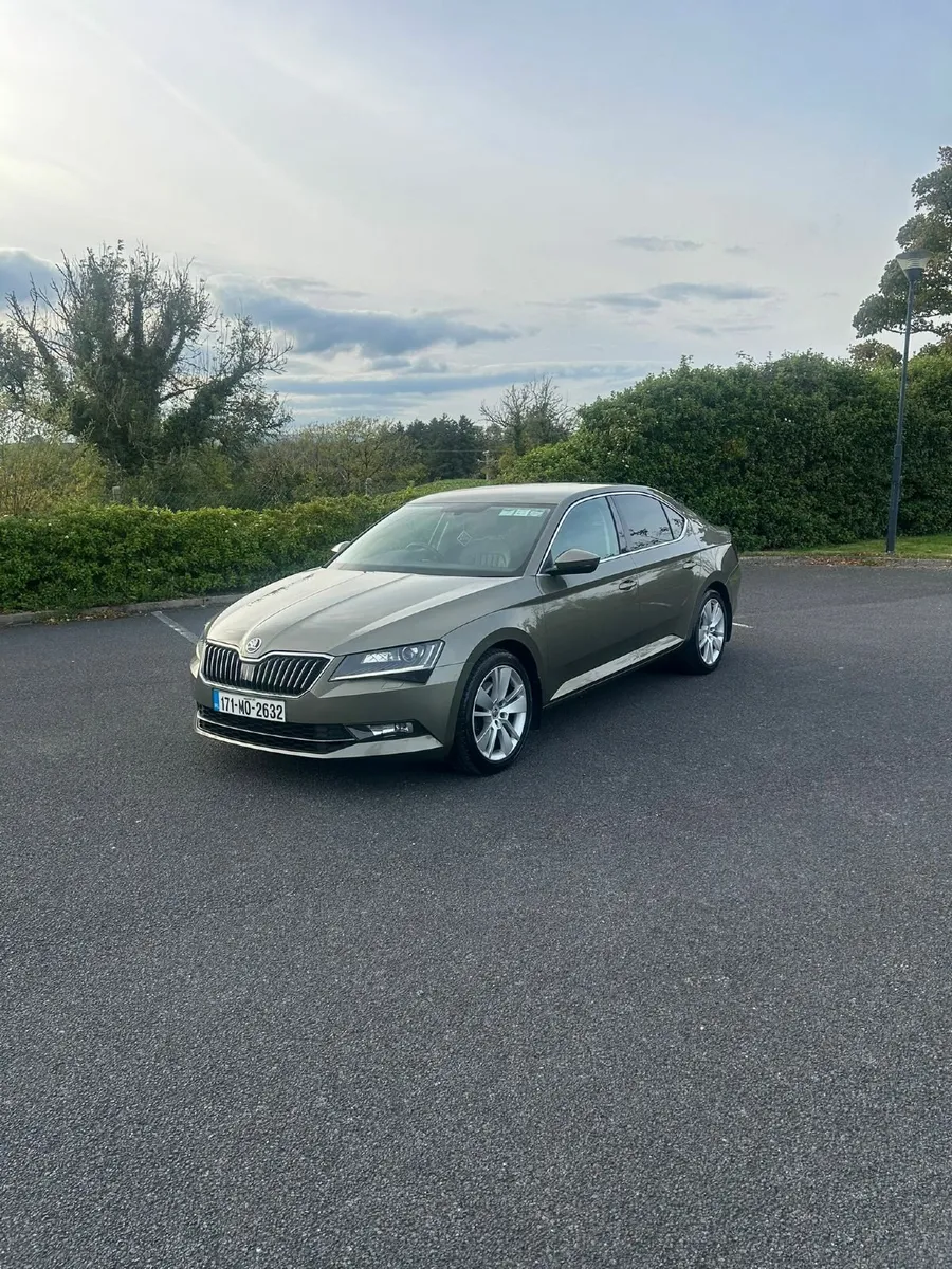 Skoda Superb 2017 2.0L, 150 BHP - Image 3