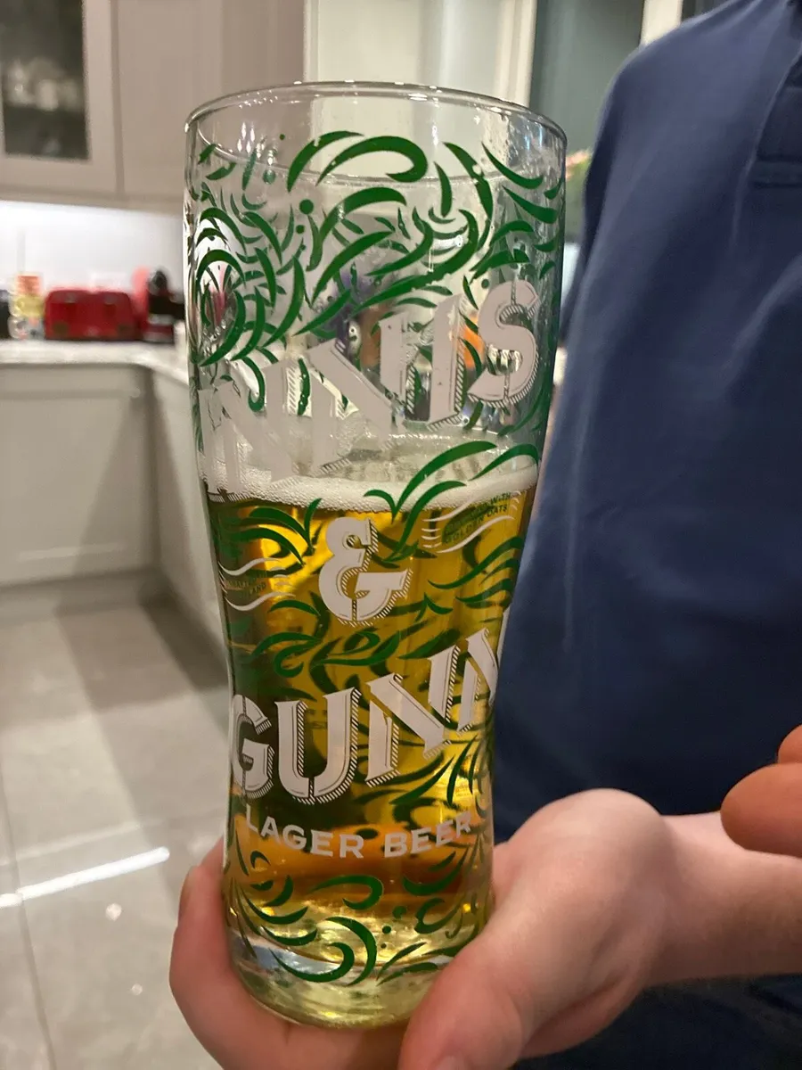 Pint glass 🚨🚨limited edition 🚨🚨 - Image 1