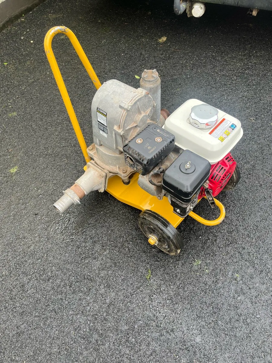 Water pump - Image 2