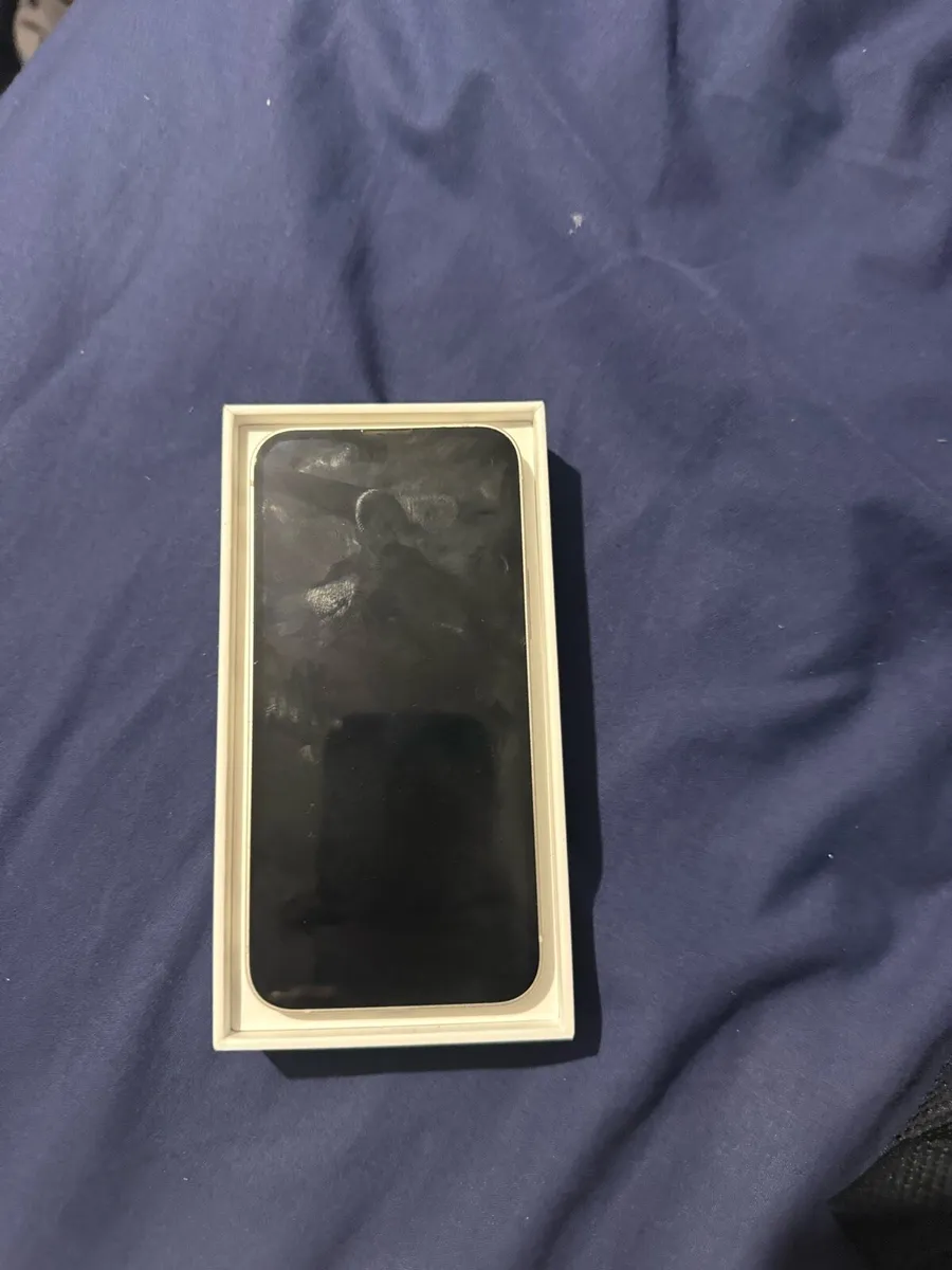iPhone 13 mini - Image 2
