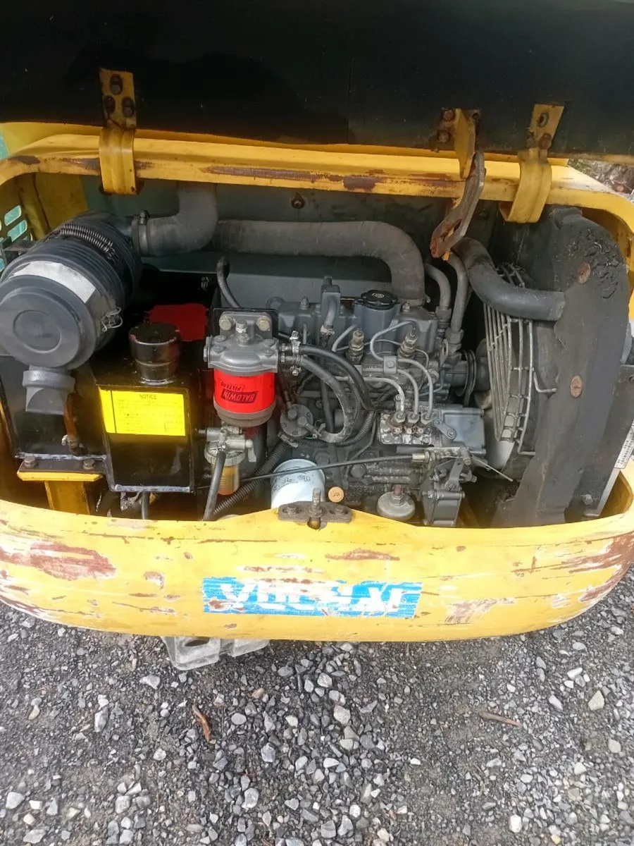 1.8 Minidigger for sale - Image 2