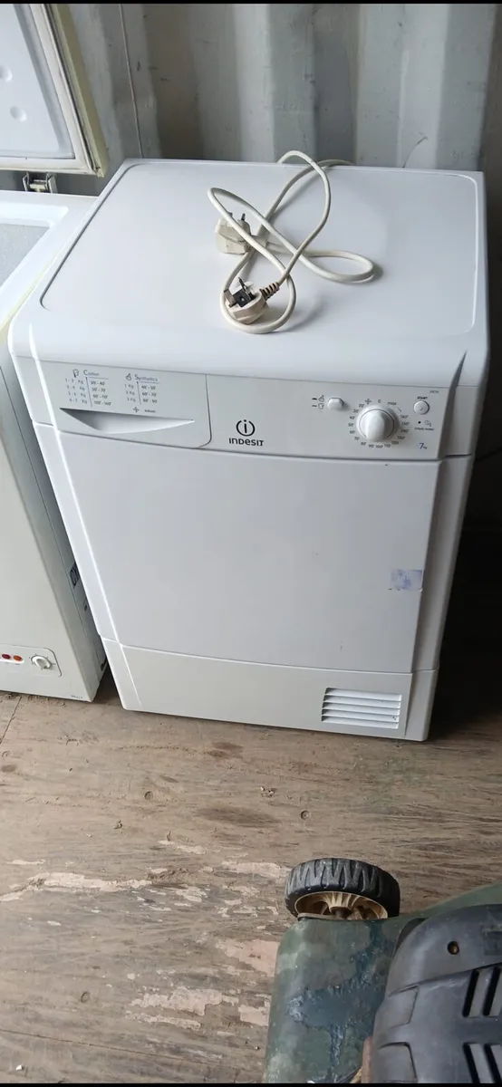 Condenser dryer - Image 1