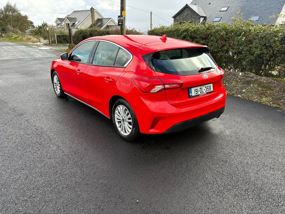 Ford Focus 1.5 Titanium - Image 4