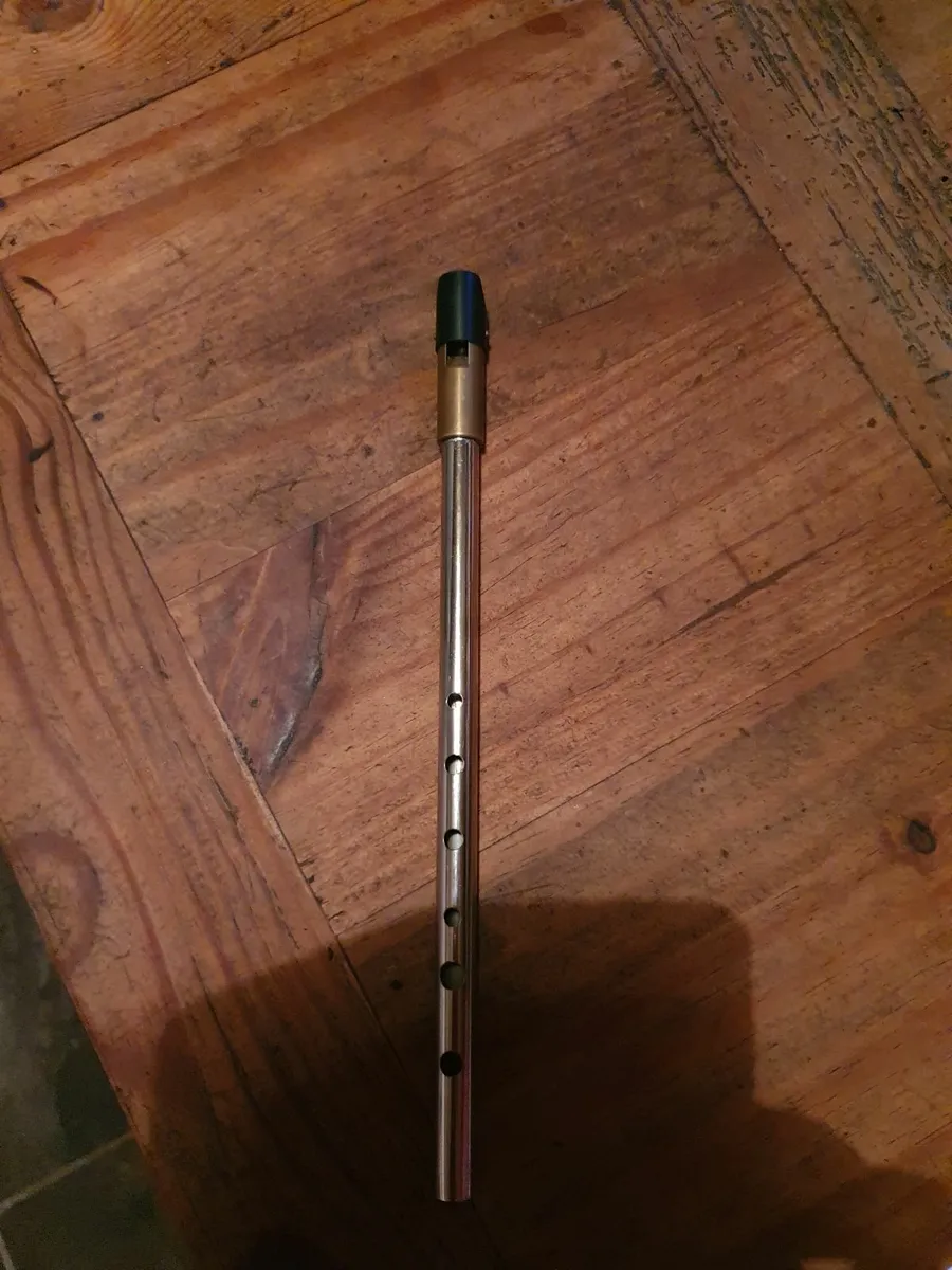 Killarney high D tin whistle (nickel) - Image 1