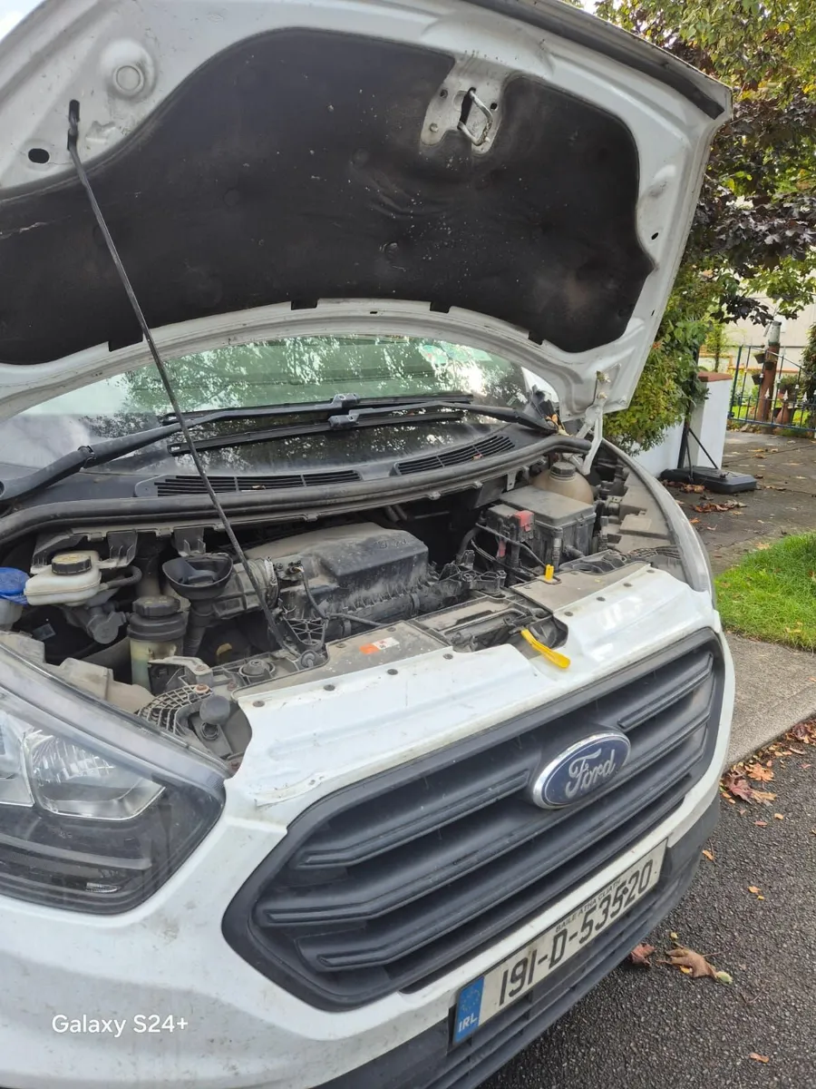 Ford Transit Custom 2019 - Image 4