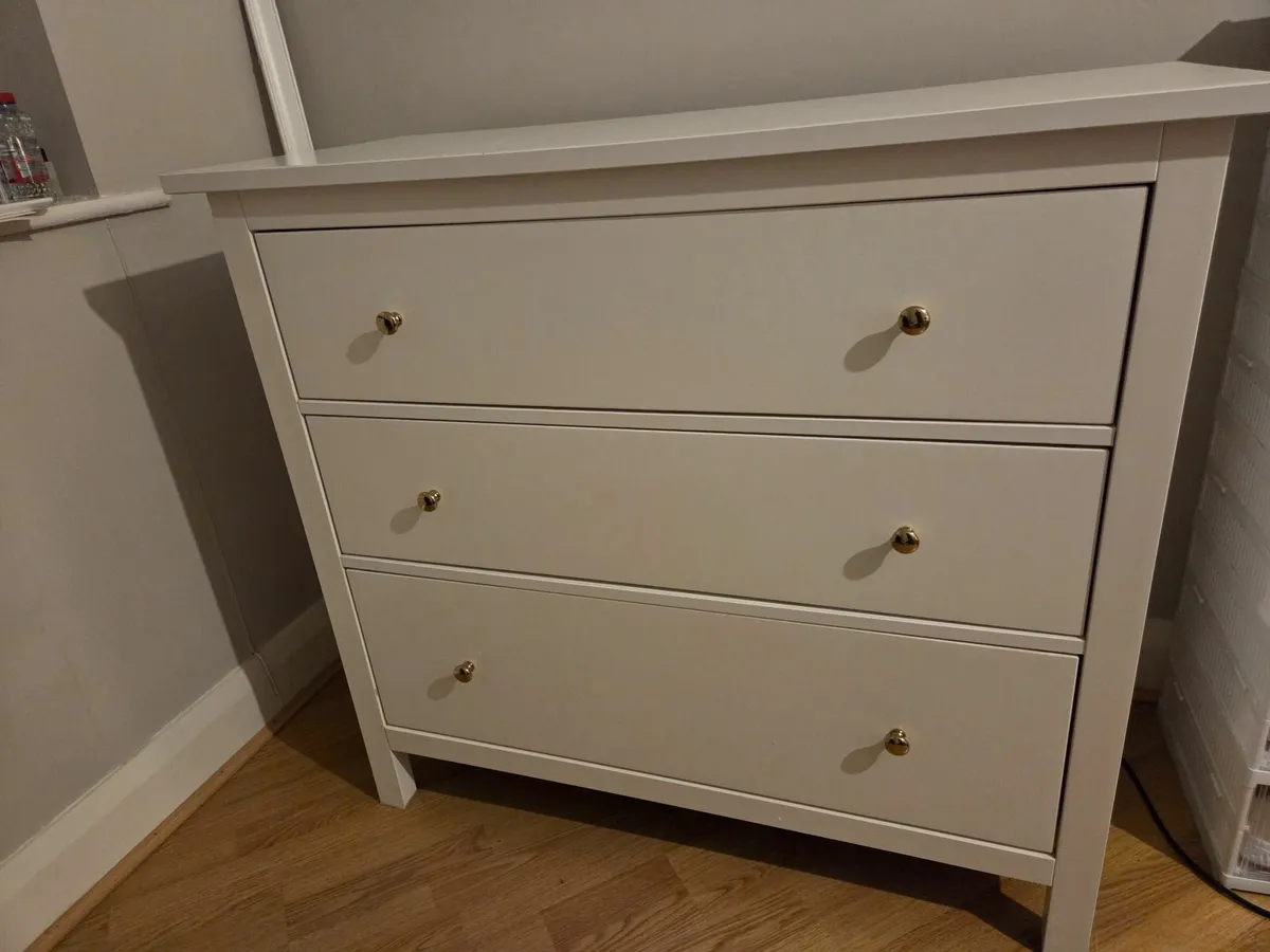 Chest of Drawers - Image 1