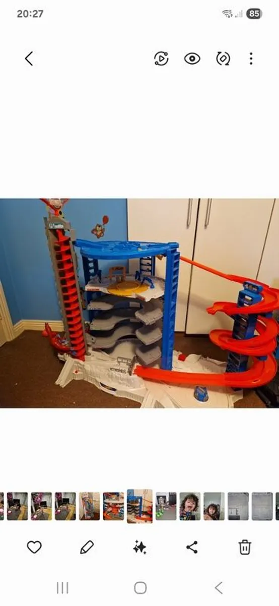 Hot Wheels