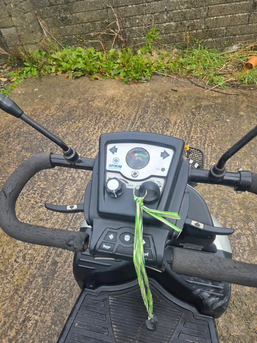 Mobility scooter - Image 2