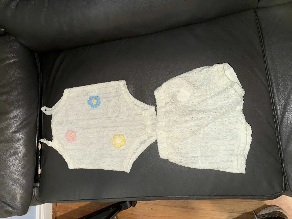 Clothes - Image 2
