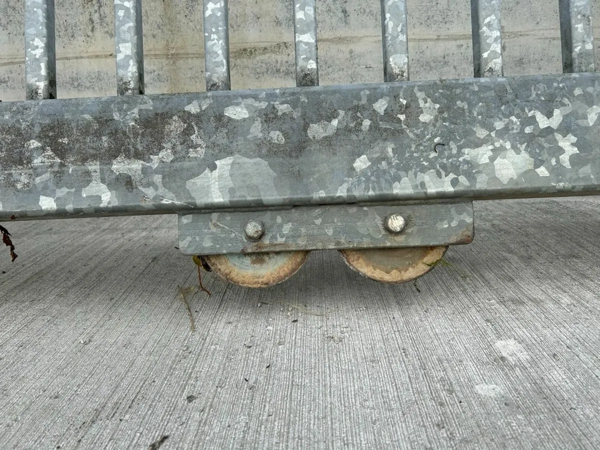 Sliding gate - Image 2