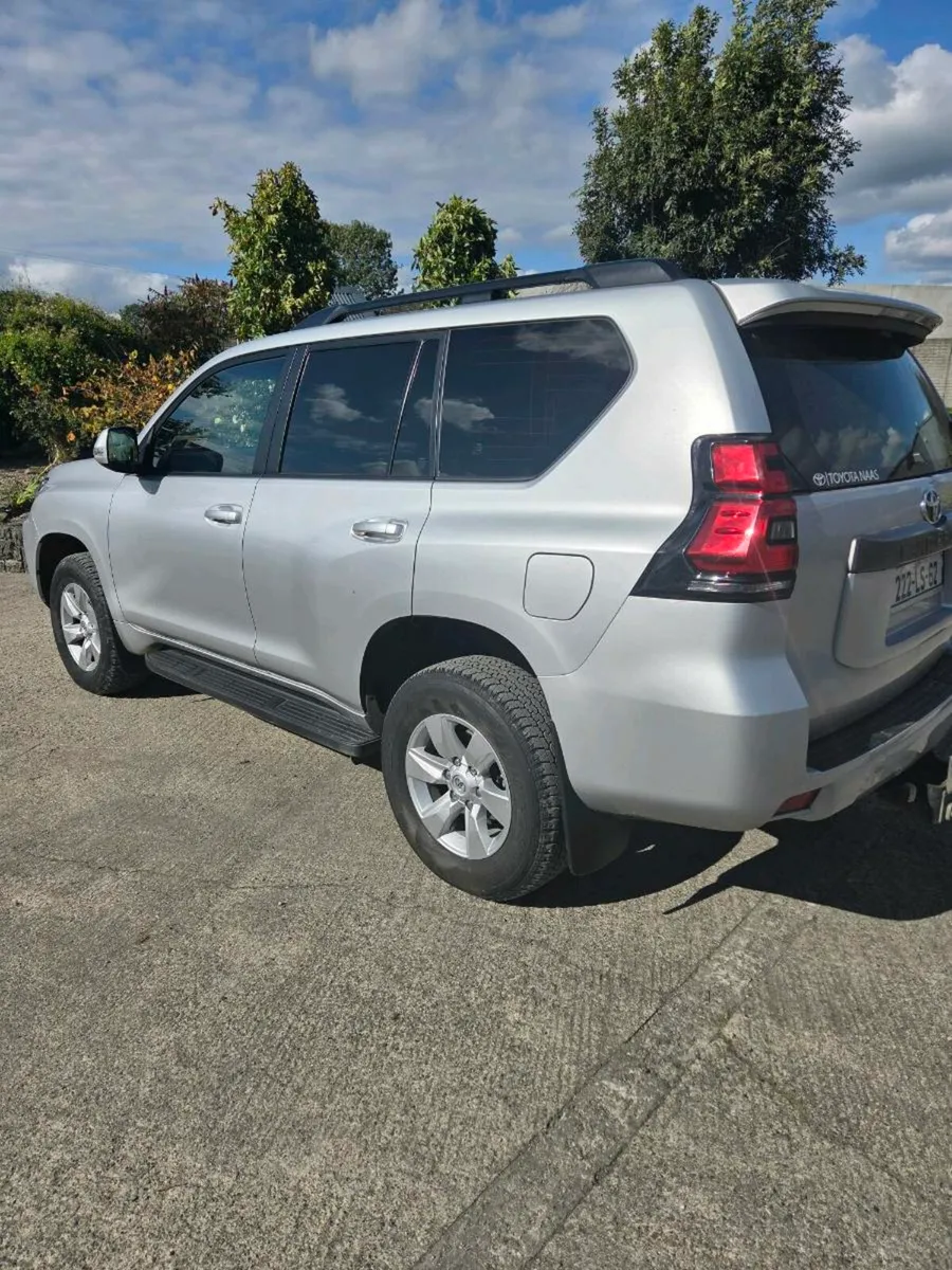 Toyota Landcruiser - Image 4
