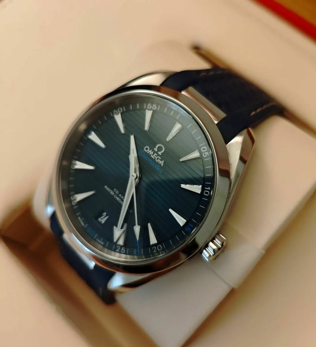 Omega Seamaster Aqua Terra - Image 2