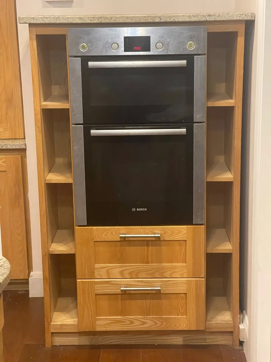 Kitchen unit with Oven - Image 1