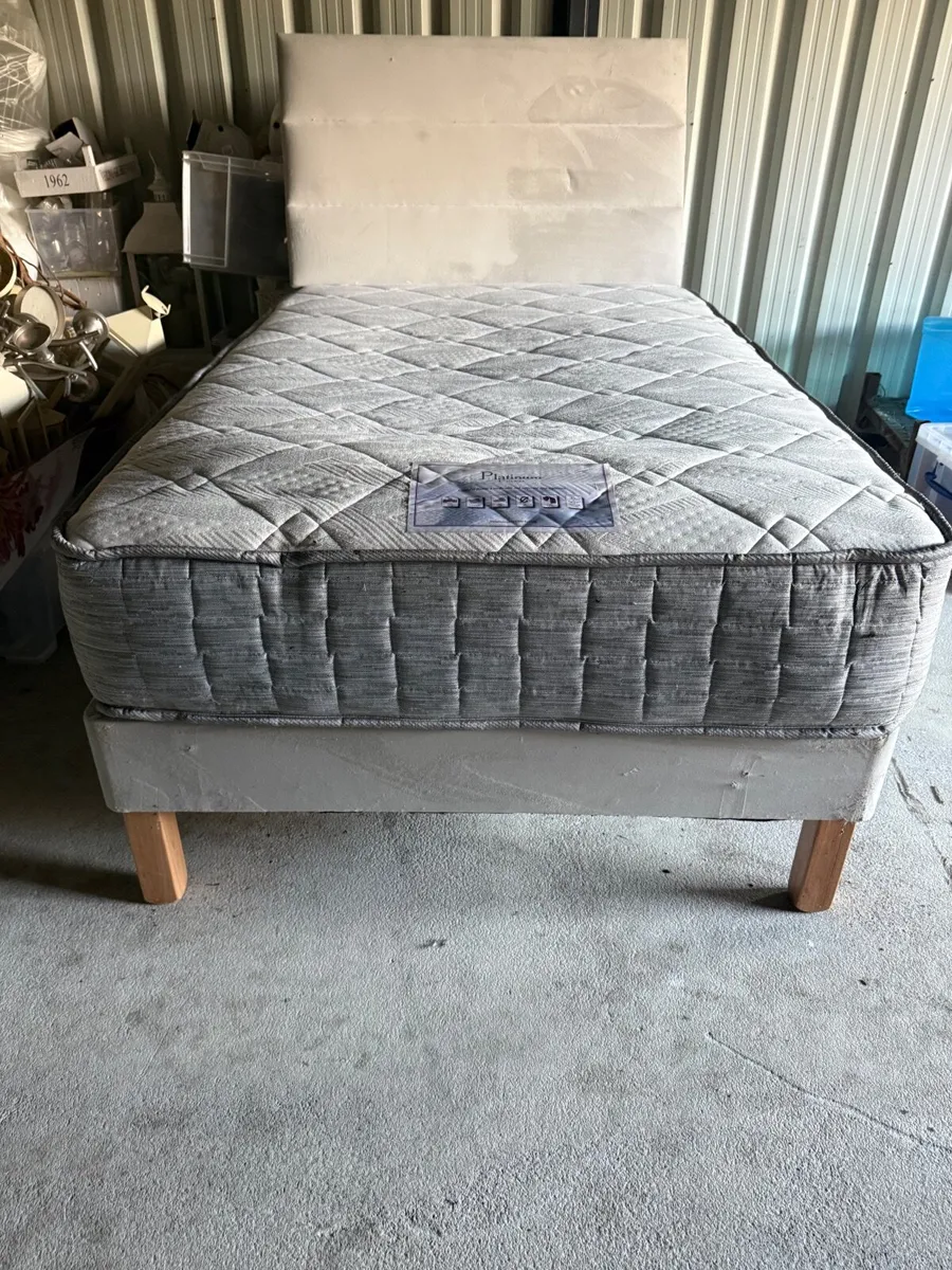 Single bed & mattress - Image 2