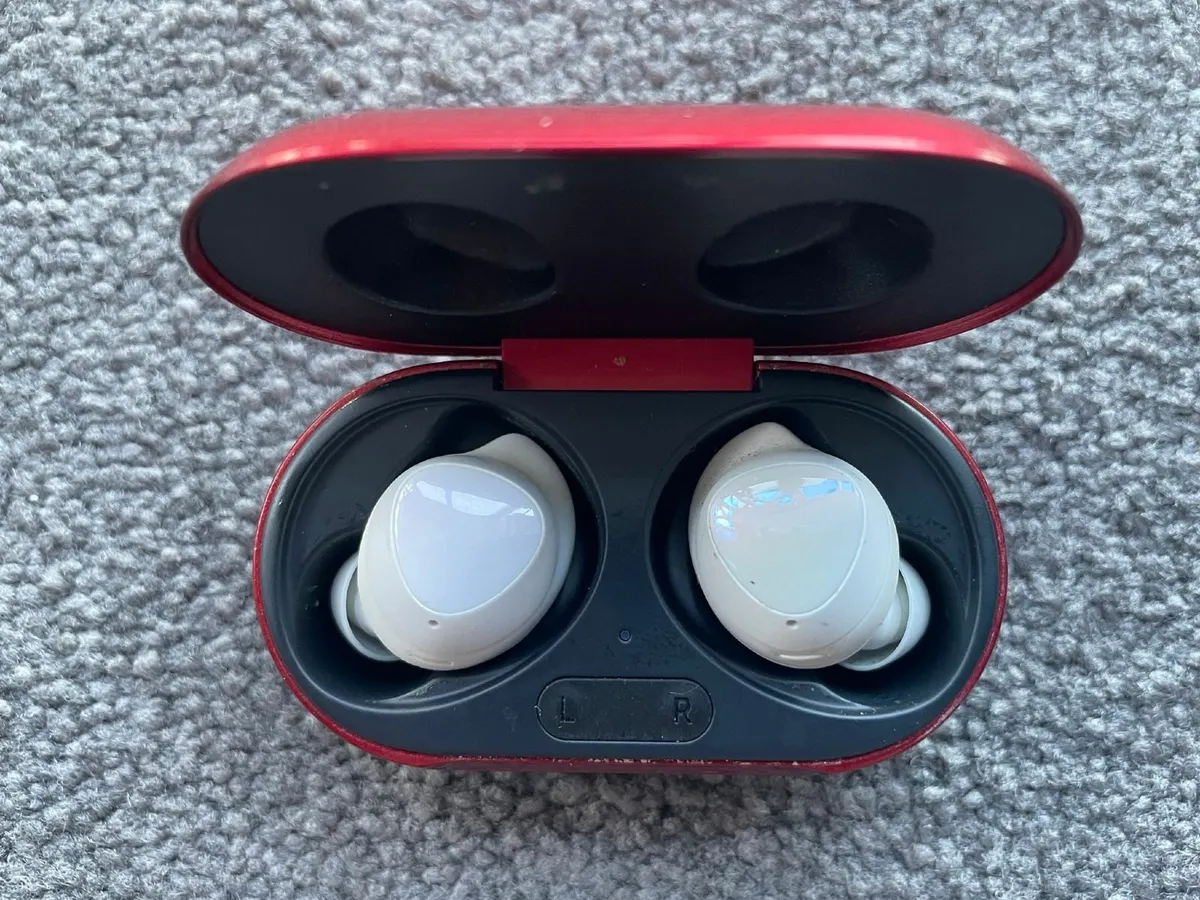 Samsung Galaxy Buds (Please Read Carefully) - Image 2
