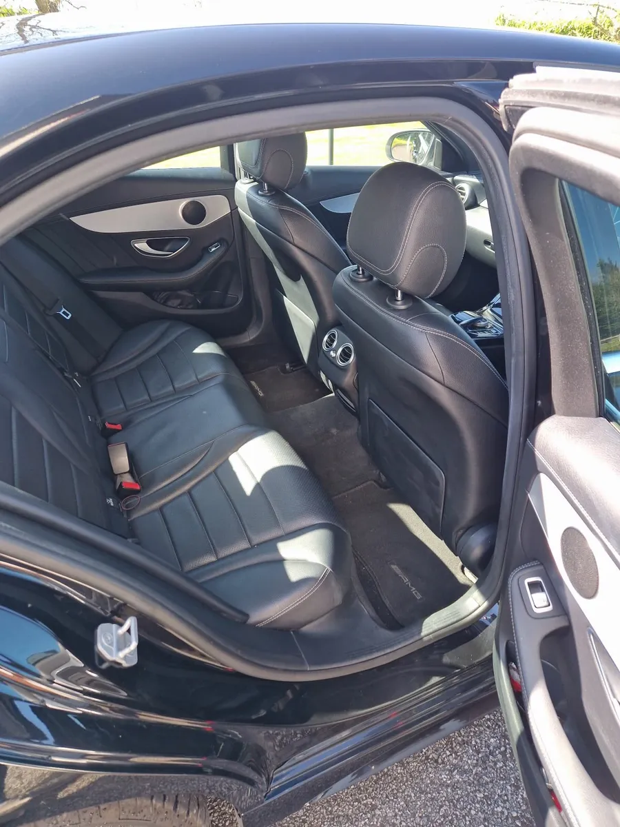 Mercedes-Benz AMG  sport C-Class 2015 - Image 4