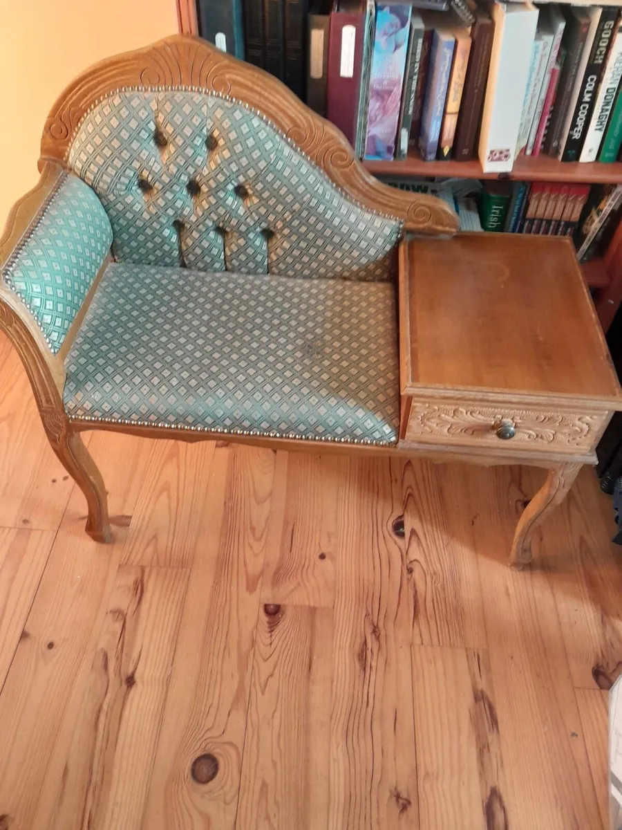 Seat with drawer