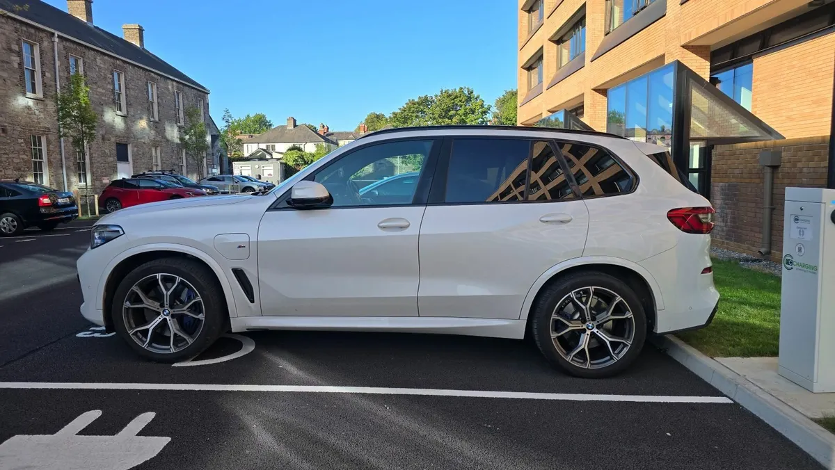 BMW X5 45E 2020 80KM FULL SPEC - Image 4