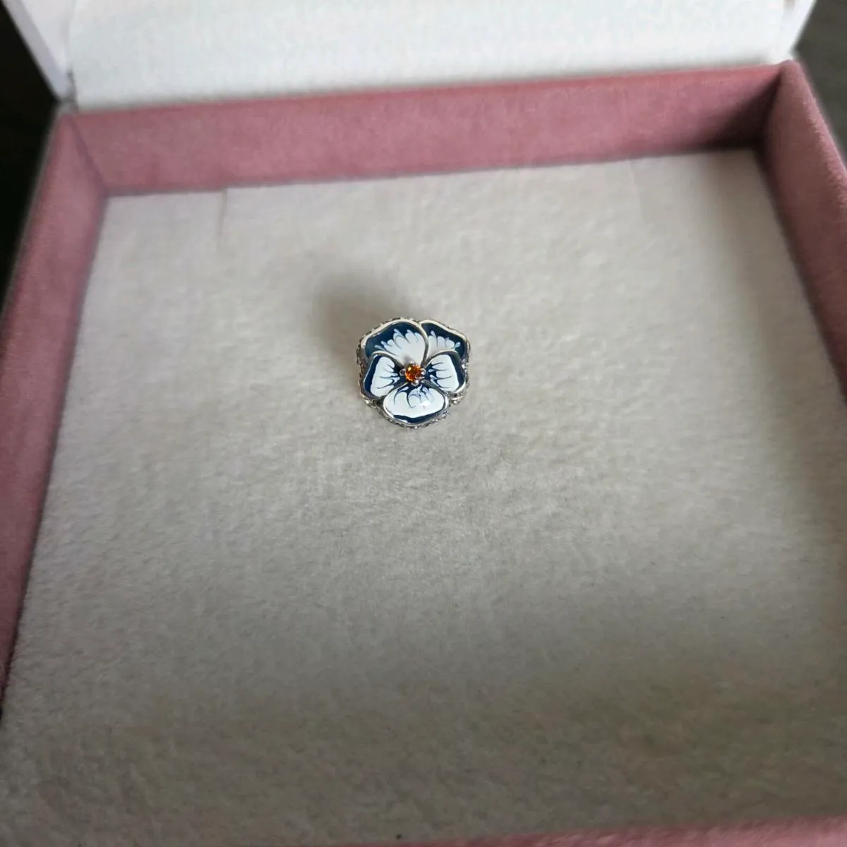 Pandora blue flower charm - Image 1