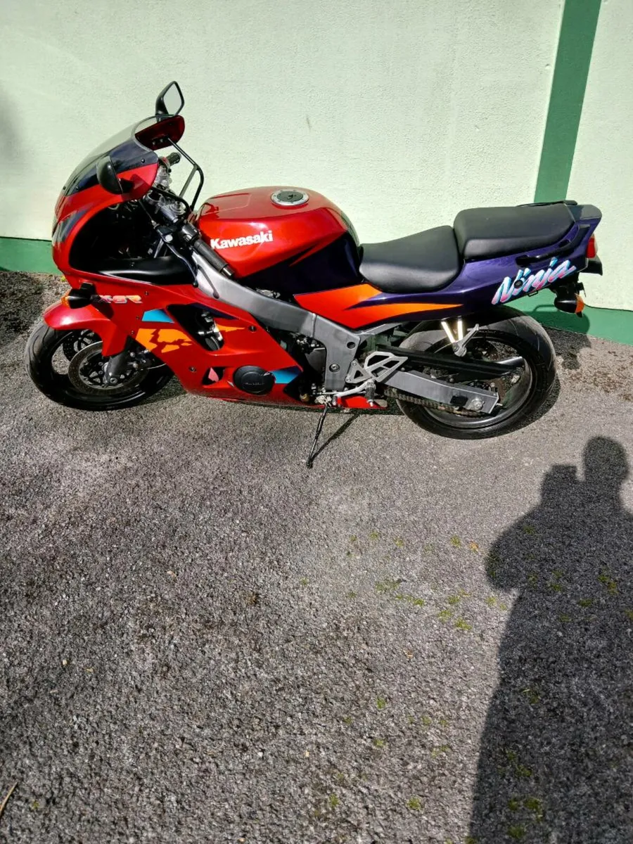 Motorbike - Image 4