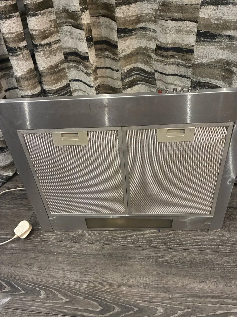 Extractor hood - Image 2
