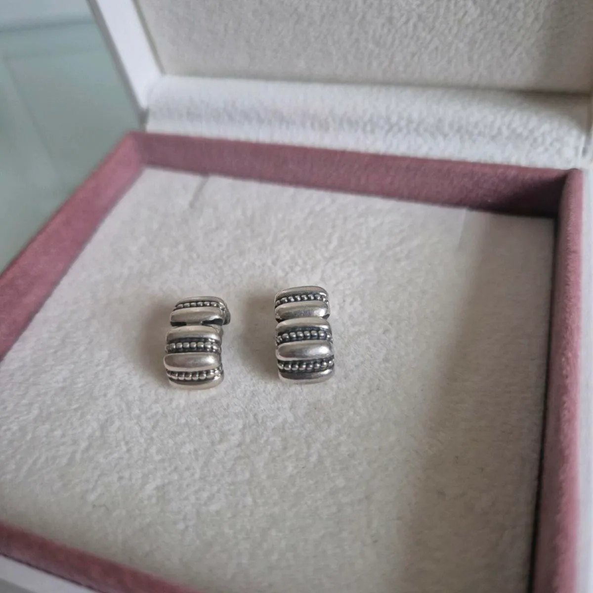 Pandora charm clips perfect condition - Image 2