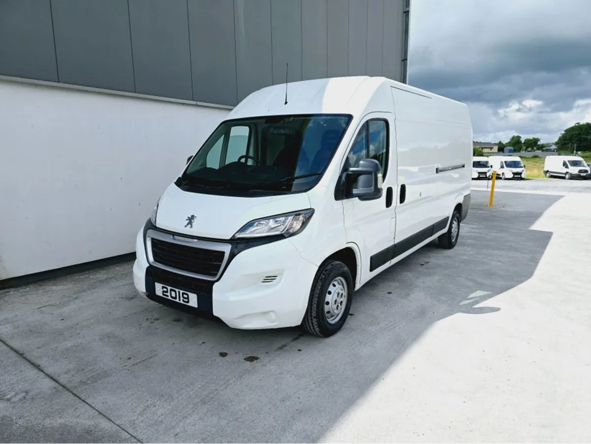 Peugeot Boxer 335 PRO L3h2 Blue - Image 2