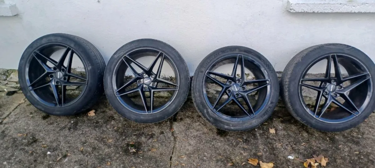 19 Inch Veeman Black Alloys - Image 2