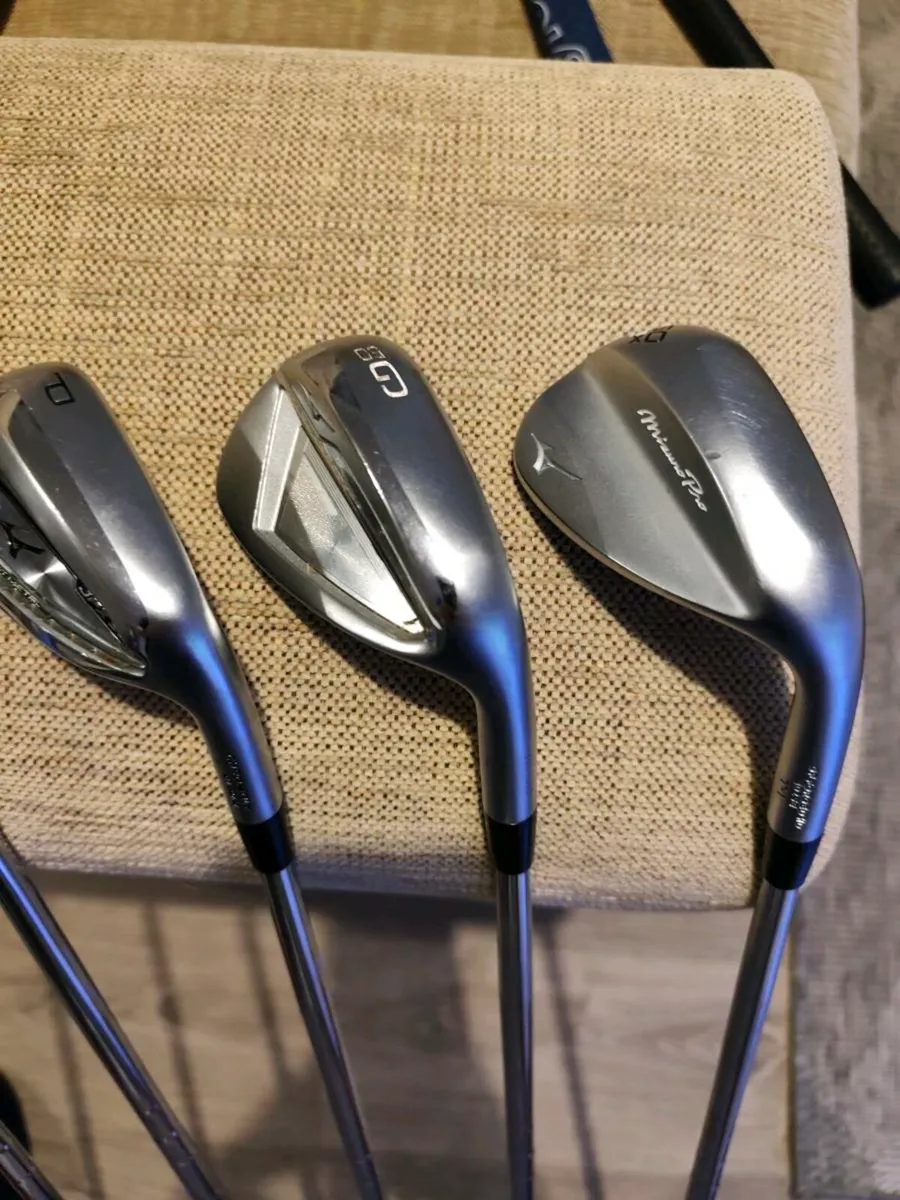 Mizuno irons - Image 3