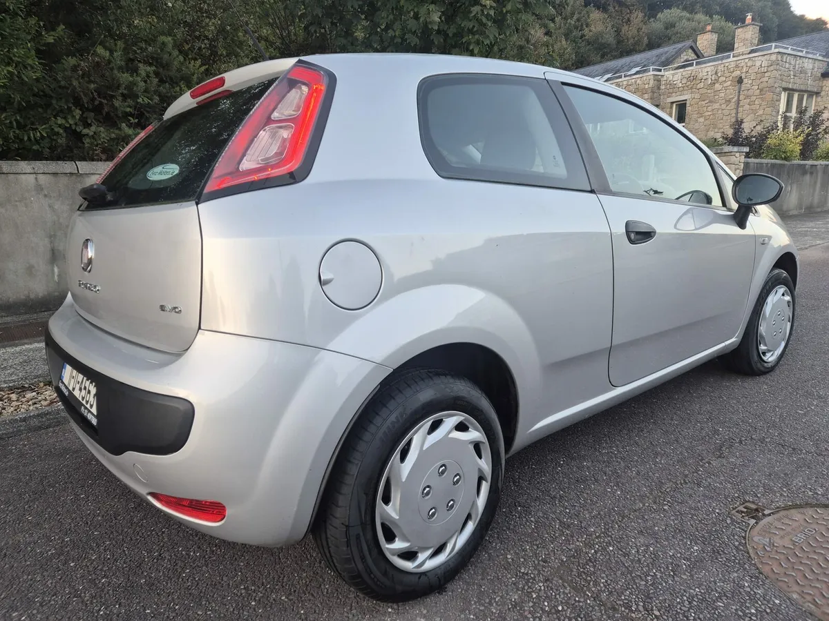 Fiat Punto 1.2 Petrol (only 69k miles) - Image 4