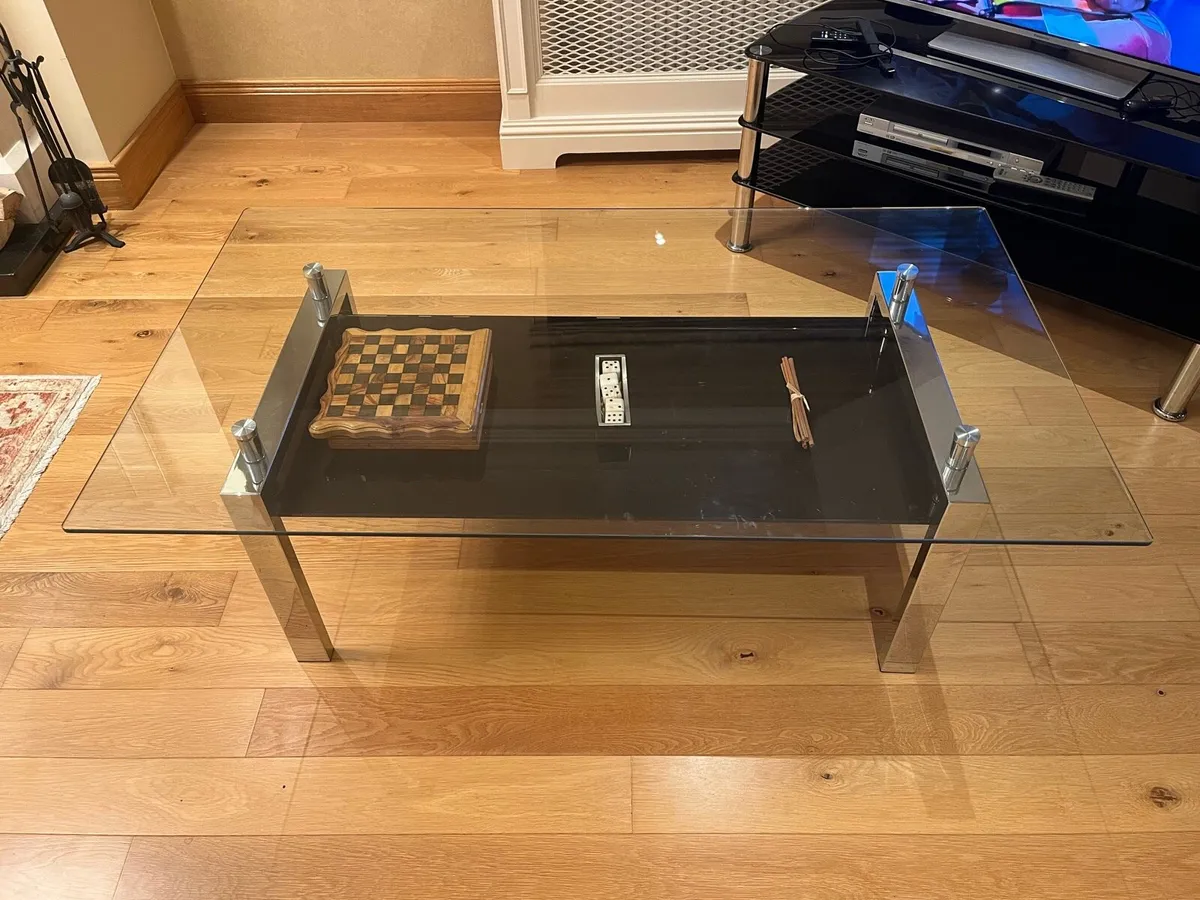 Glass coffee table - Image 1