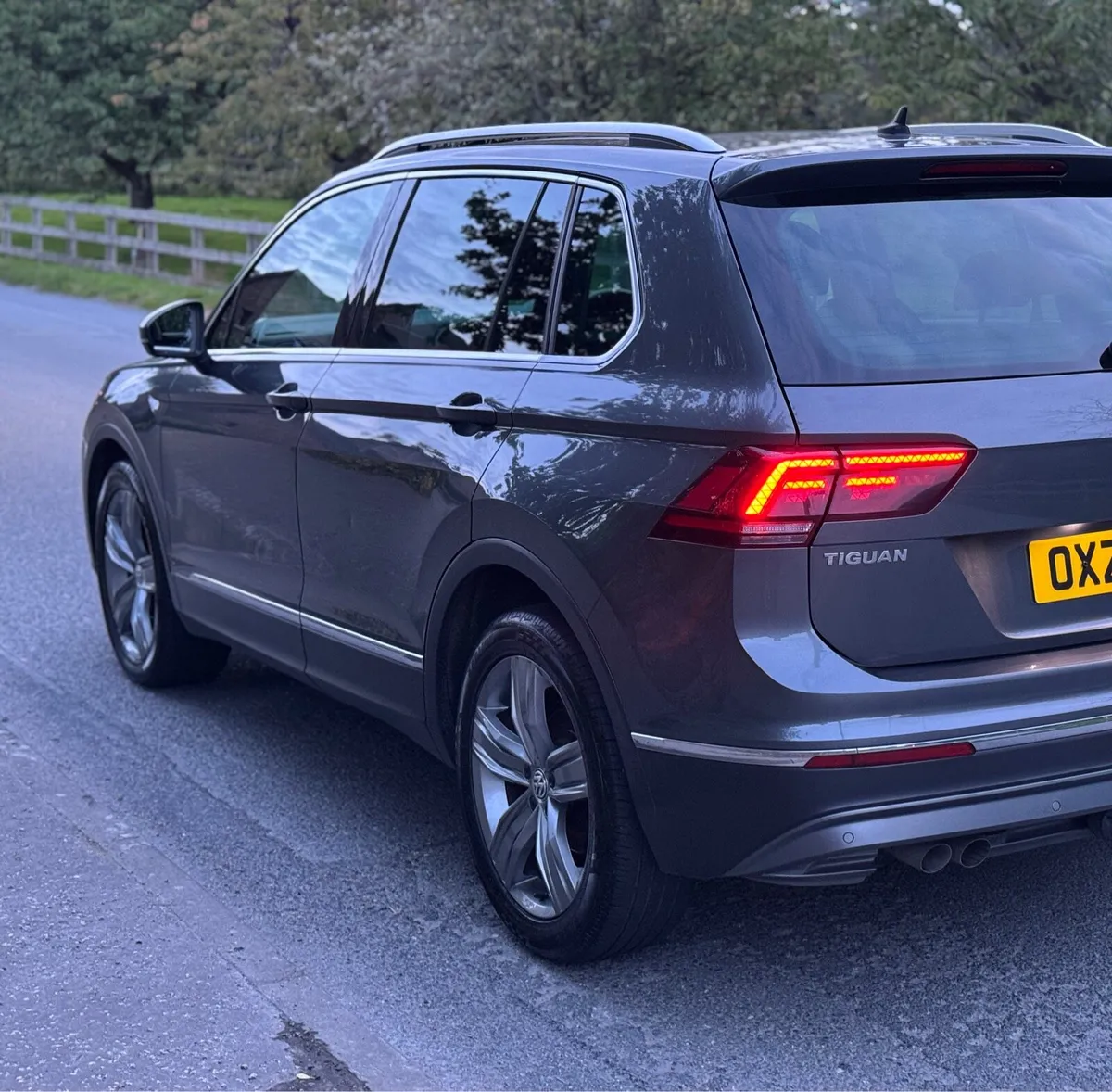 2018 Volkswagen Tiguan 2.0TDI Dsg Automatic - Image 2