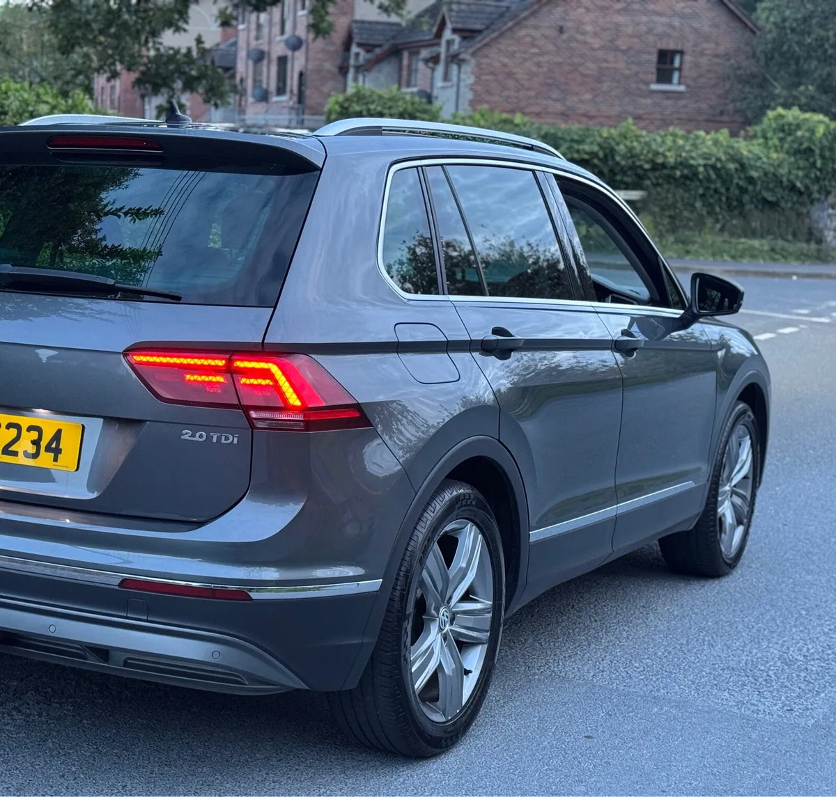 2018 Volkswagen Tiguan 2.0TDI Dsg Automatic - Image 3
