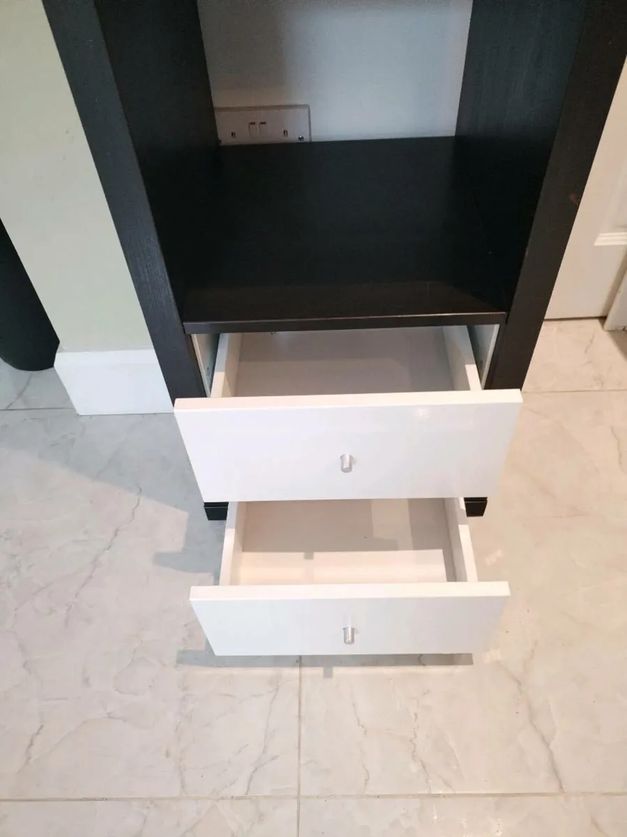 Shelving Unit/Book case - Image 2