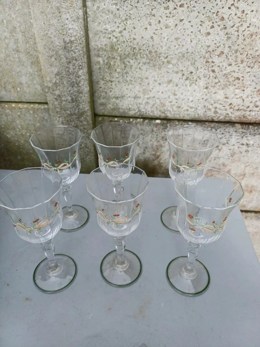 1980s Eternal Beau Wine Glasses - Image 3