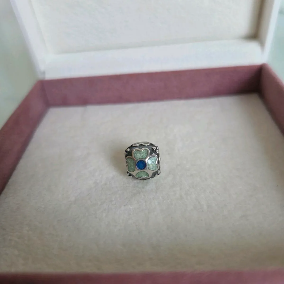 Pandora charm daisy flower enamel green - Image 2