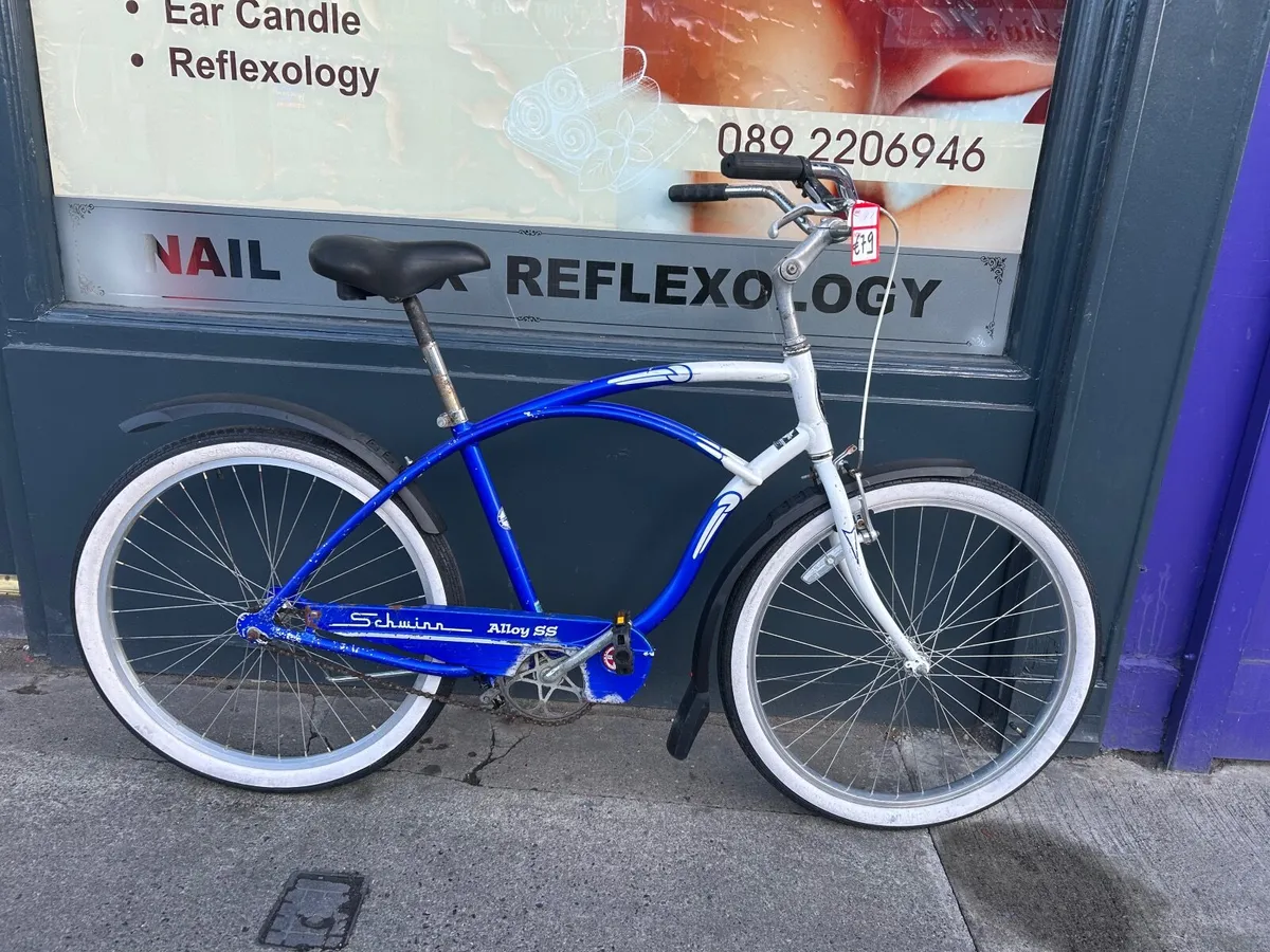 Schwinn Bike ❗️Open 7 days ❗️ - Image 1