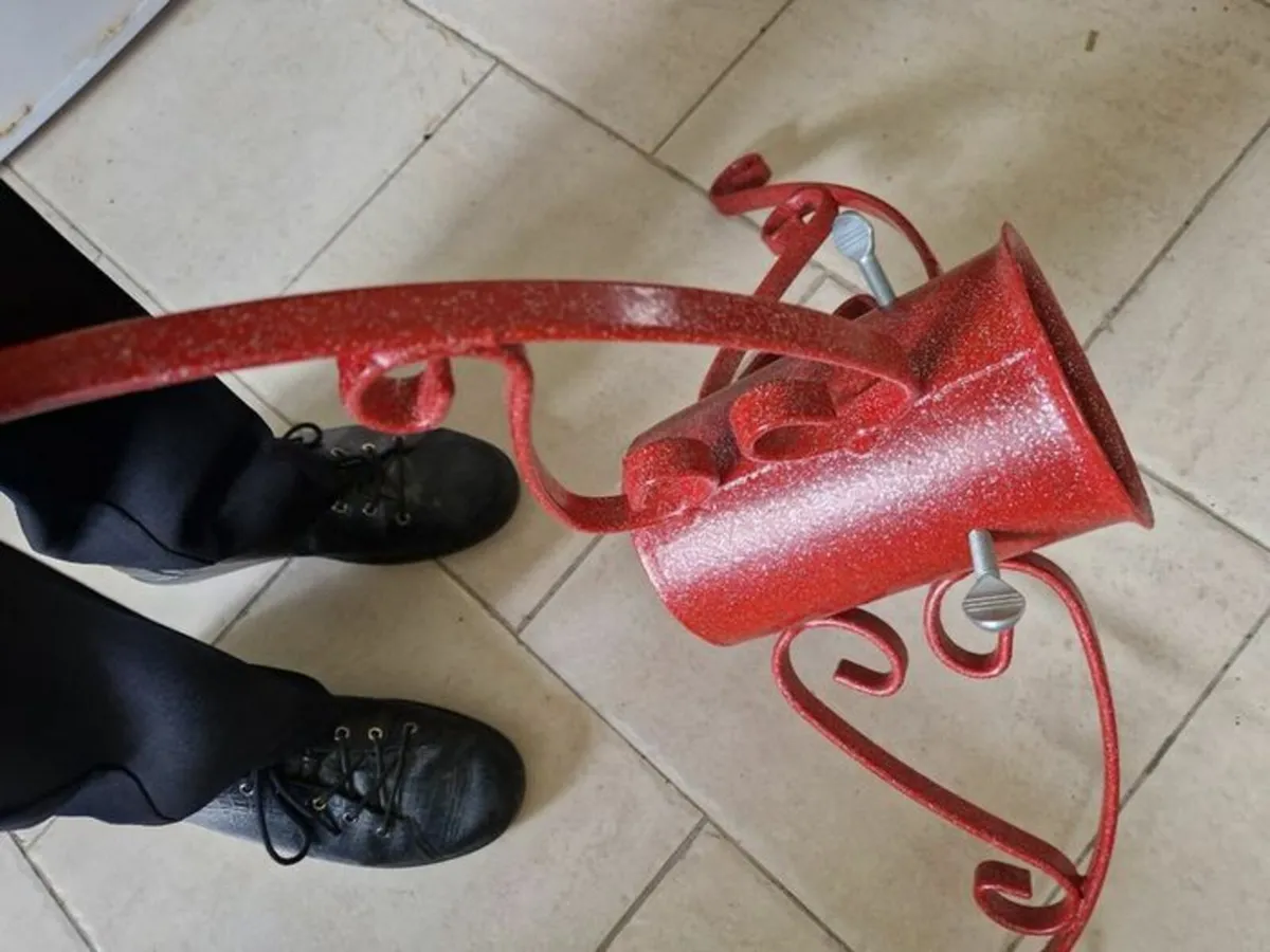 NEW Protective Coated Metal Christmas Tree Stand - Image 3
