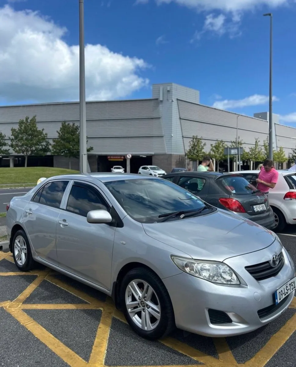Toyota Corolla - Image 1