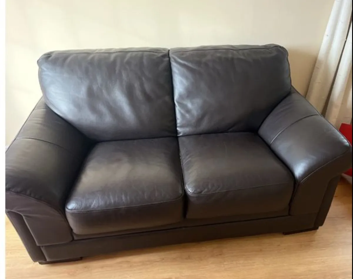 Couch - Image 1