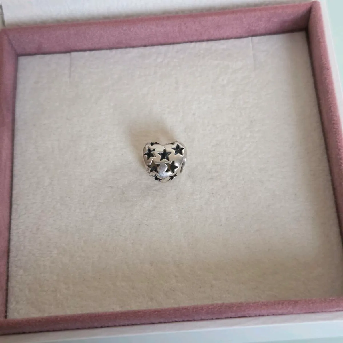 Pandora charm heart starts - Image 2