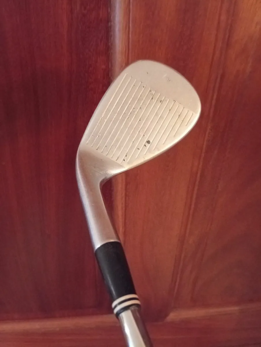 Cleveland  CG 10 52 Degree Gap Wedge - Image 4