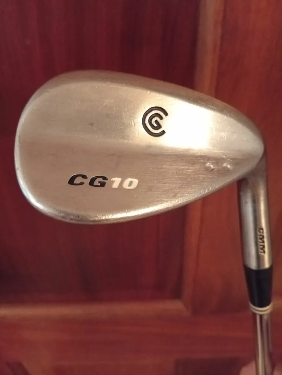 Cleveland  CG 10 52 Degree Gap Wedge - Image 2