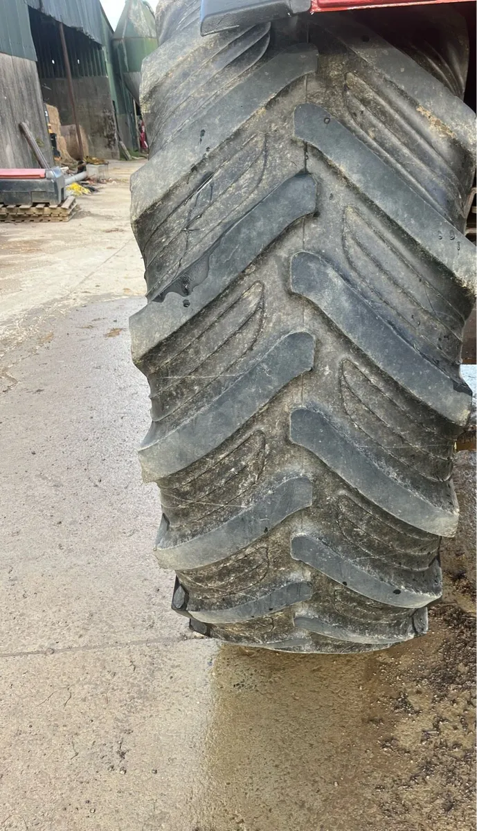 Tractor rims and tyres - Image 2