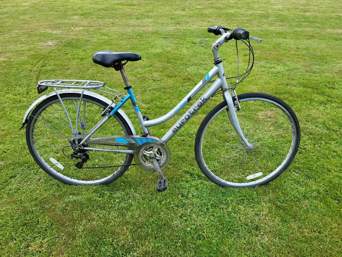 Women's bike - Image 1